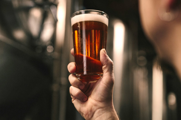 Няколко начина за избистряне на бирата при домашното пивоварство.
